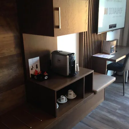 Donauhof 4*