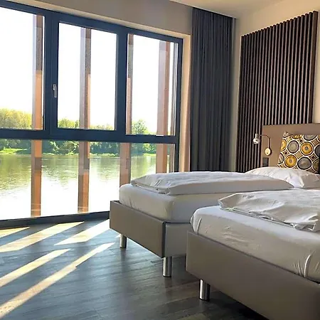 Donauhof 호텔 4*